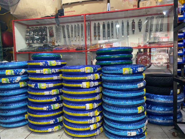 Lốp Xịn cung cấp đa dạng các loại lốp Michelin chính hãng, còn nguyên tem mác